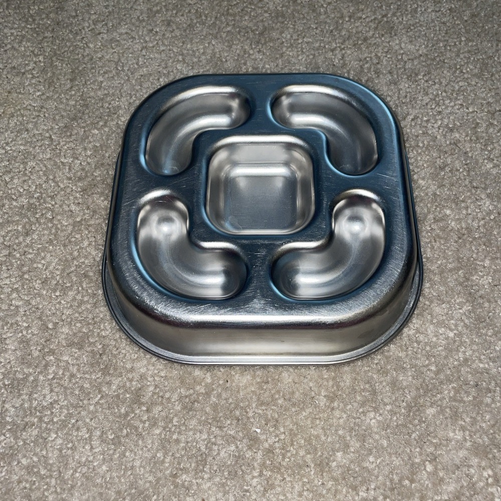 Stainless Steel Slow Feeder Dog Bowl Metal Maze Puzzle Dish for Bloat Prevention